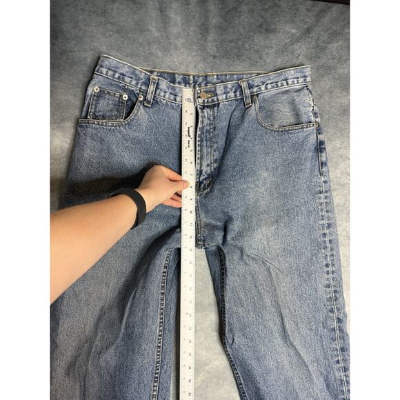 Vintage Levi’s 501 Men’s Jeans Size 40 Fits 35x30 Blue Wash Denim Made in USA - Picture 8 of 16